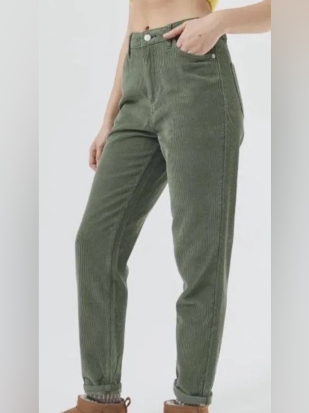 Urban Outfitters BDG Green Corduroy Mom High-Rise Pants Size 27